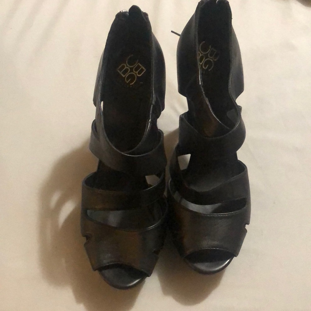 BCBG heels